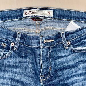 Hollister Women's Blue Straight Leg Jeans